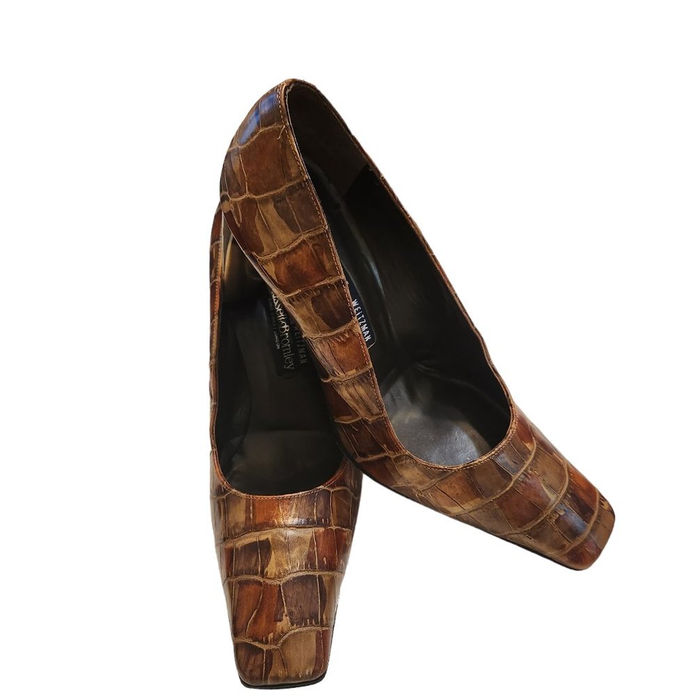 Stuart Weitzman Brown Tortoise Shell Leather Pump - image 3